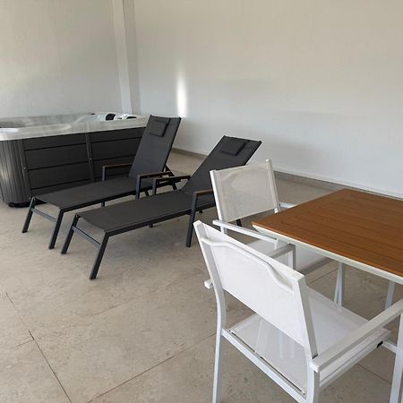 Blue Horizon Apartments Сталида Экстерьер фото